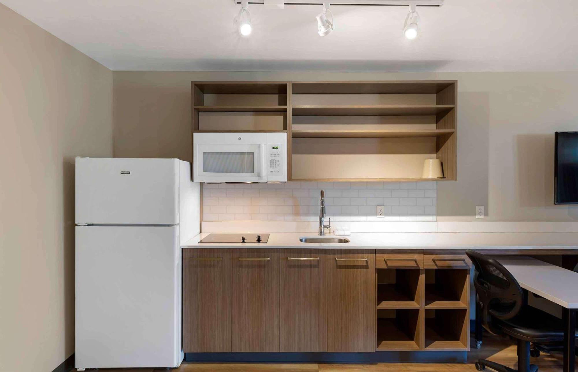 Extended Stay America Premier Suites - Providence - East Providence Екстериор снимка