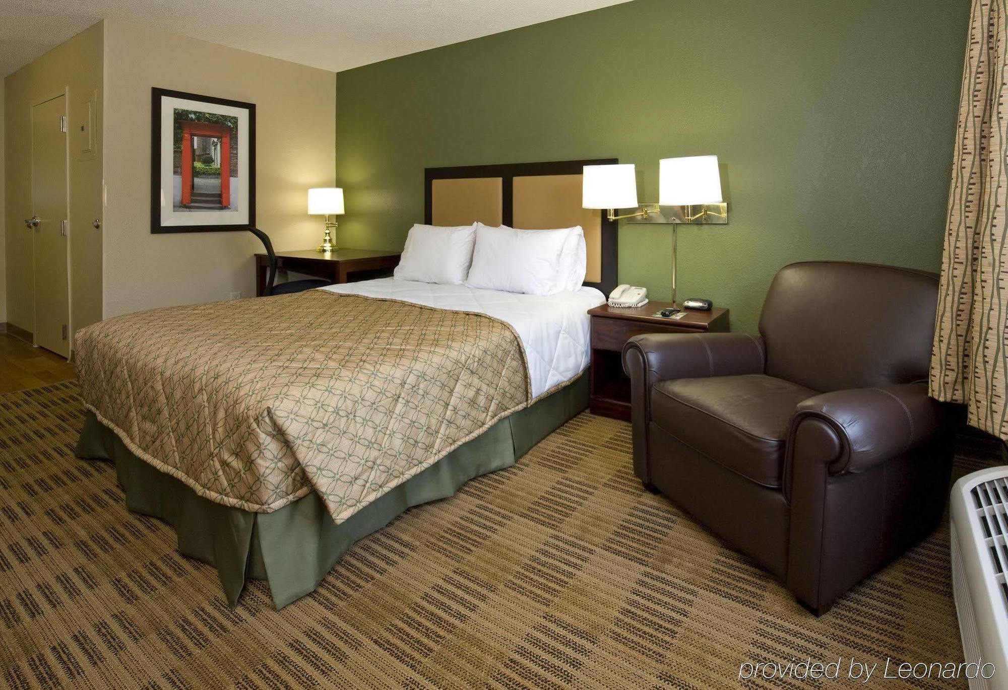 Extended Stay America Premier Suites - Providence - East Providence Екстериор снимка