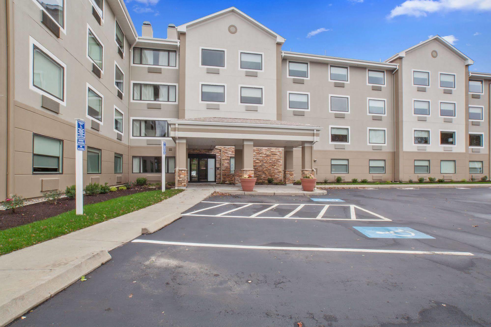 Extended Stay America Premier Suites - Providence - East Providence Екстериор снимка